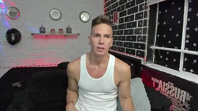 Snapshot of AdanXanders chatting on February 2026 05:05:01 AM AdanXanders online show from February 2026 05:05:01 AM