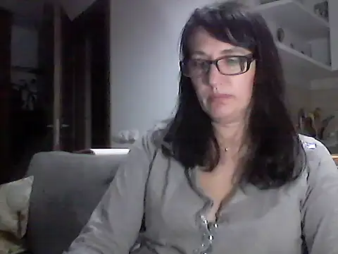 Elena48324 online show from March 2026 06:09:02 PM