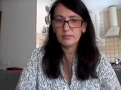 Elena48324 online show from June 2026 09:18:02 AM