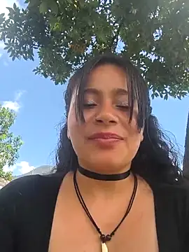 Yaya watson online show from February 2026 07:02:02 PM