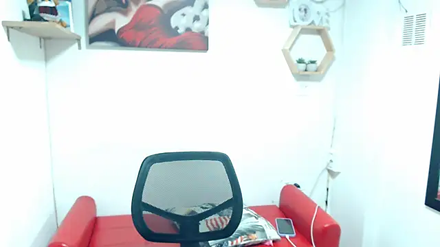 DIVAX MONSERRAT online show from March 2026 05:46:01 PM