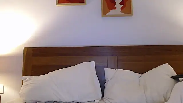aleks hot1234 online show from April 2026 01:42:02 AM