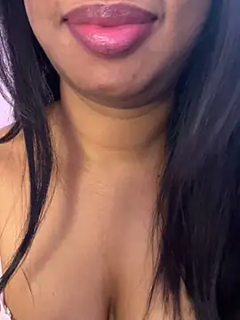 Snapshot of tamil_Aarathi chatting on June 2026 05:17:01 PM tamil Aarathi online show from June 2026 05:17:01 PM