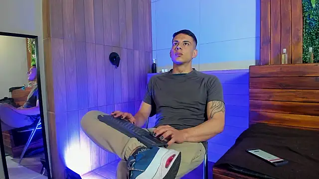 Dustin Sonne online show from March 2026 03:39:02 AM