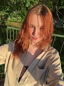 Snapshot of katexxxx chatting on June 2026 05:46:01 PM katexxxx online show from June 2026 05:46:01 PM