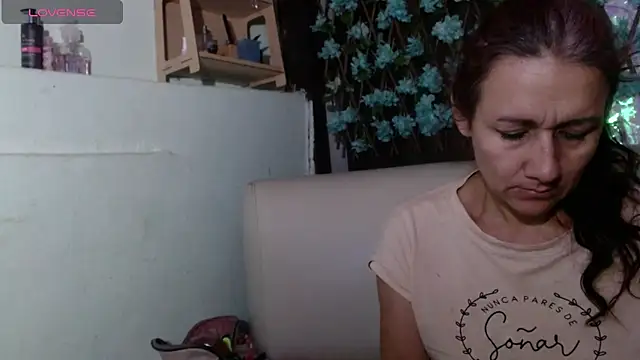 darling hott online show from July 2026 08:34:01 AM