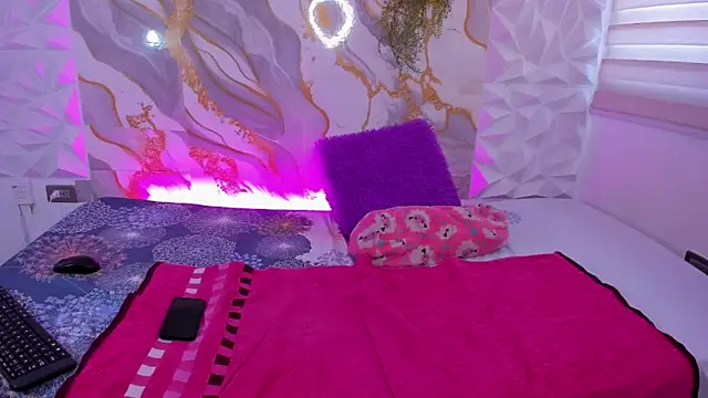 Snapshot of stuart_fetish chatting on February 2026 07:10:02 PM stuart fetish online show from February 2026 07:10:02 PM