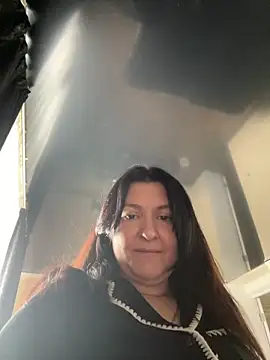 Liza Will online show from April 2026 12:51:02 PM