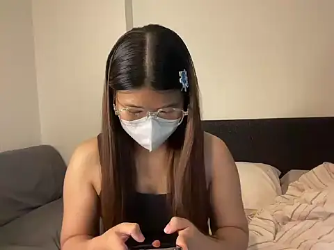 sweetguay9871 online show from March 2026 08:40:01 AM