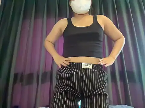 sweetguay9871 online show from April 2026 08:52:02 AM