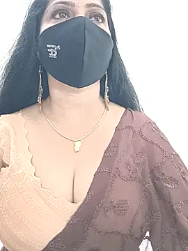 shivani27 online show from April 2026 06:21:01 PM