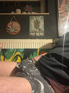 Flash0910 online show from April 2026 12:05:02 AM