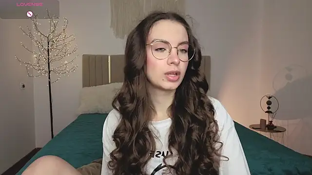 Real cutie1 online show from April 2026 12:50:01 PM