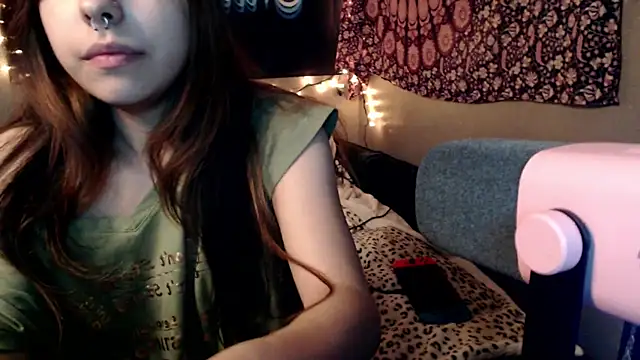Snapshot of London_Ray chatting on July 2026 09:34:01 PM London Ray online show from July 2026 09:34:01 PM
