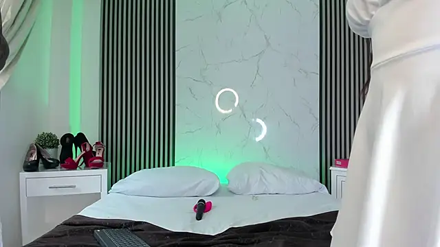 JackAndRosse  online show from March 2026 02:44:01 PM