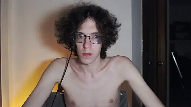 LovesomeCookie online show from April 2026 05:52:02 PM