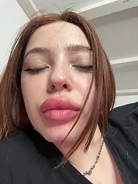 Hannah xBaby online show from March 2026 07:22:02 PM