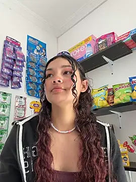 Camilla Miller01 online show from April 2026 06:27:01 PM