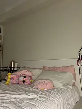 Snapshot of very_licious chatting on March 2026 10:05:02 PM very licious online show from March 2026 10:05:02 PM