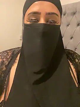 Pari Persianbaddie6 online show from April 2026 12:00:02 AM