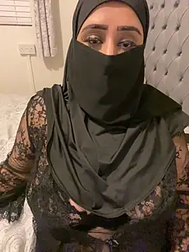 Pari Persianbaddie6 online show from April 2026 01:00:02 AM