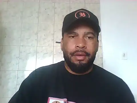 OliveiraSeven online show from May 2026 03:29:02 PM