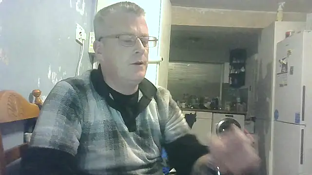 hefin18 online show from February 2026 07:51:02 PM