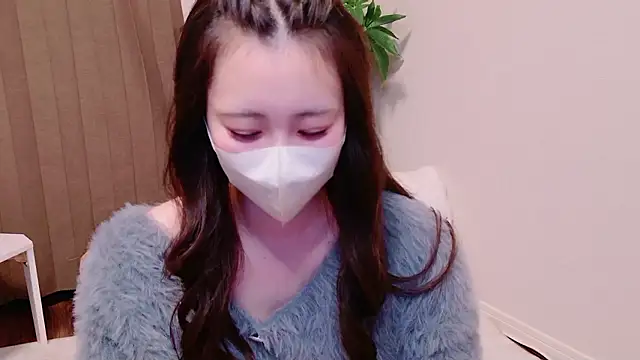 MOEMOE-Q online show from October 2025 02:58:02 PM