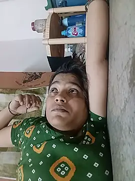 Snapshot of Trisha_71 chatting on June 2026 04:39:02 PM Trisha 71 online show from June 2026 04:39:02 PM