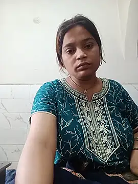 Snapshot of Trisha_71 chatting on June 2026 04:13:01 AM Trisha 71 online show from June 2026 04:13:01 AM