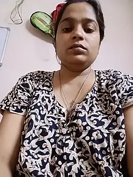 Snapshot of Trisha_71 chatting on June 2026 10:53:01 AM Trisha 71 online show from June 2026 10:53:01 AM