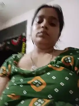 Snapshot of Trisha_71 chatting on June 2026 04:41:01 PM Trisha 71 online show from June 2026 04:41:01 PM