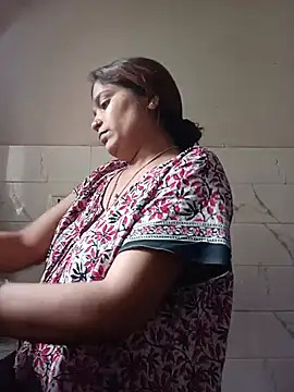Snapshot of Trisha_71 chatting on July 2026 02:51:02 AM Trisha 71 online show from July 2026 02:51:02 AM