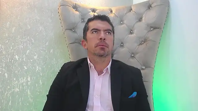 JuanKFit 45 online show from April 2026 01:23:01 PM