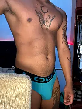 AlexBrasua online show from January 2026 12:05:01 AM