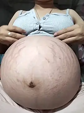 Snapshot of sugaviolet168 chatting on April 2026 12:22:01 AM sugaviolet168 online show from April 2026 12:22:01 AM