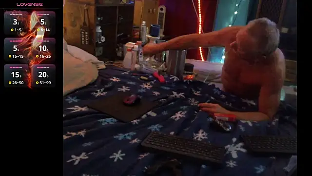 Snapshot of Pussyeat2please chatting on July 2026 10:51:01 AM Pussyeat2please online show from July 2026 10:51:01 AM