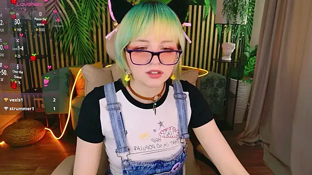 CoralineYoung online show from June 2026 10:42:02 AM