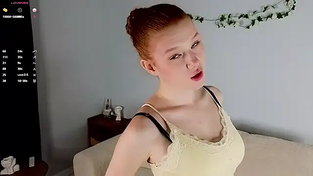 Juuulia  online show from July 2026 02:27:01 PM
