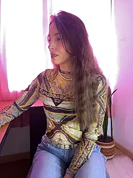 Snapshot of paula_miler1 chatting on May 2026 12:24:01 PM paula miler1 online show from May 2026 12:24:01 PM