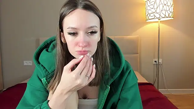 cutienaughtygirl online show from December 2025 09:40:02 AM