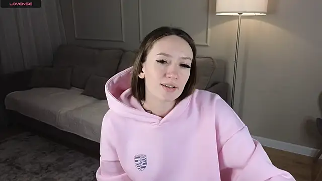 cutienaughtygirl online show from December 2025 10:09:02 AM