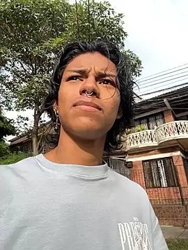 dreyk20 online show from April 2026 12:32:02 PM