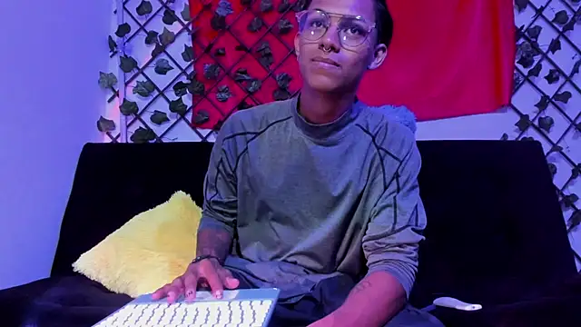 dreyk20 online show from July 2026 08:07:02 PM