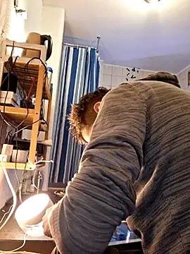 Snapshot of a7ex chatting on January 2025 12:03:01 AM a7ex online show from January 2025 12:03:01 AM