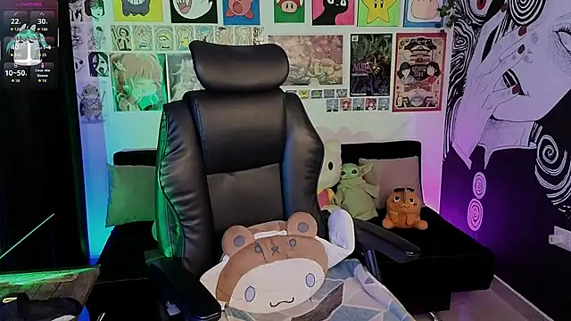 Yuhwan  online show from February 2026 10:29:01 PM