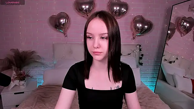 MarySparkle online show from November 2025 04:05:01 AM