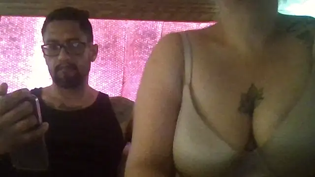 MacGomez24 online show from April 2026 06:34:01 PM