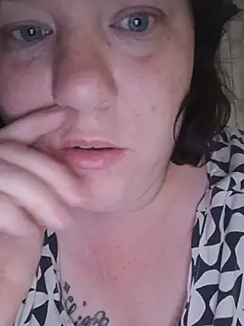 Feuchtekitty92xh online show from July 2026 05:00:01 AM