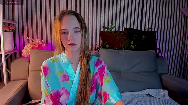 Casey Sweeet online show from April 2026 02:11:02 PM